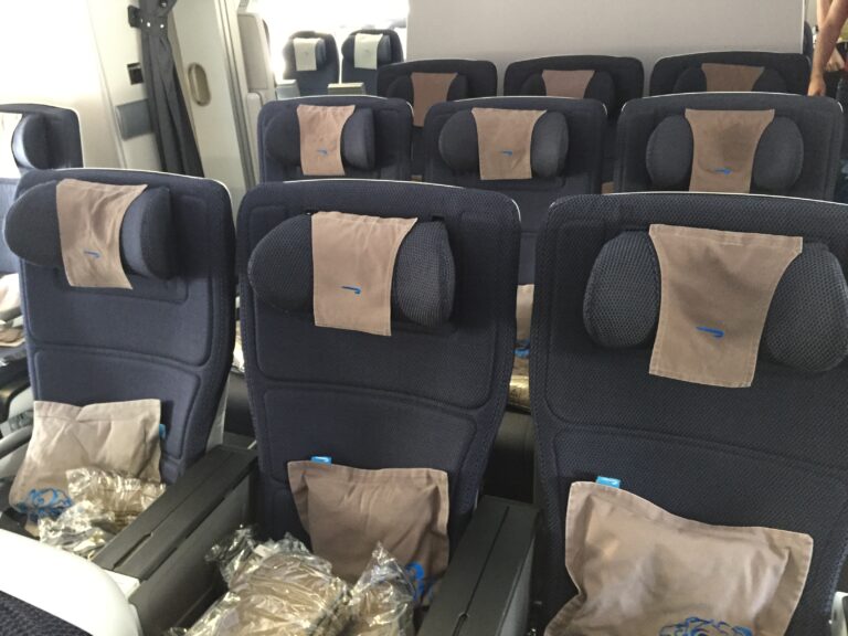 A few thoughts on airline seating