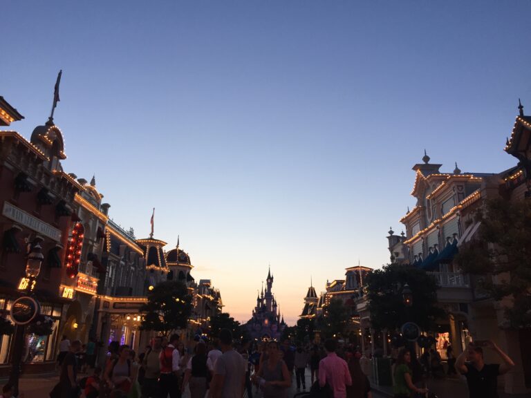 Photo of the week: Disneyland Paris at Sunset